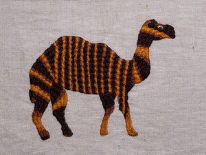 Small camel milaya on natural linen