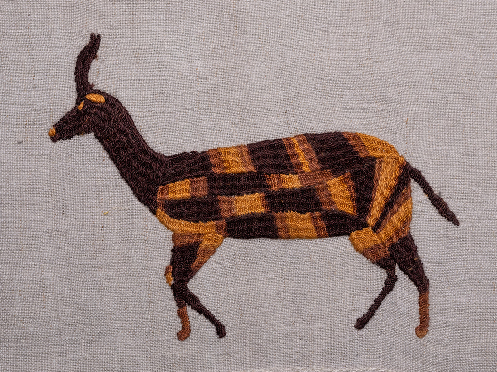 Small gazelle milaya on natural linen